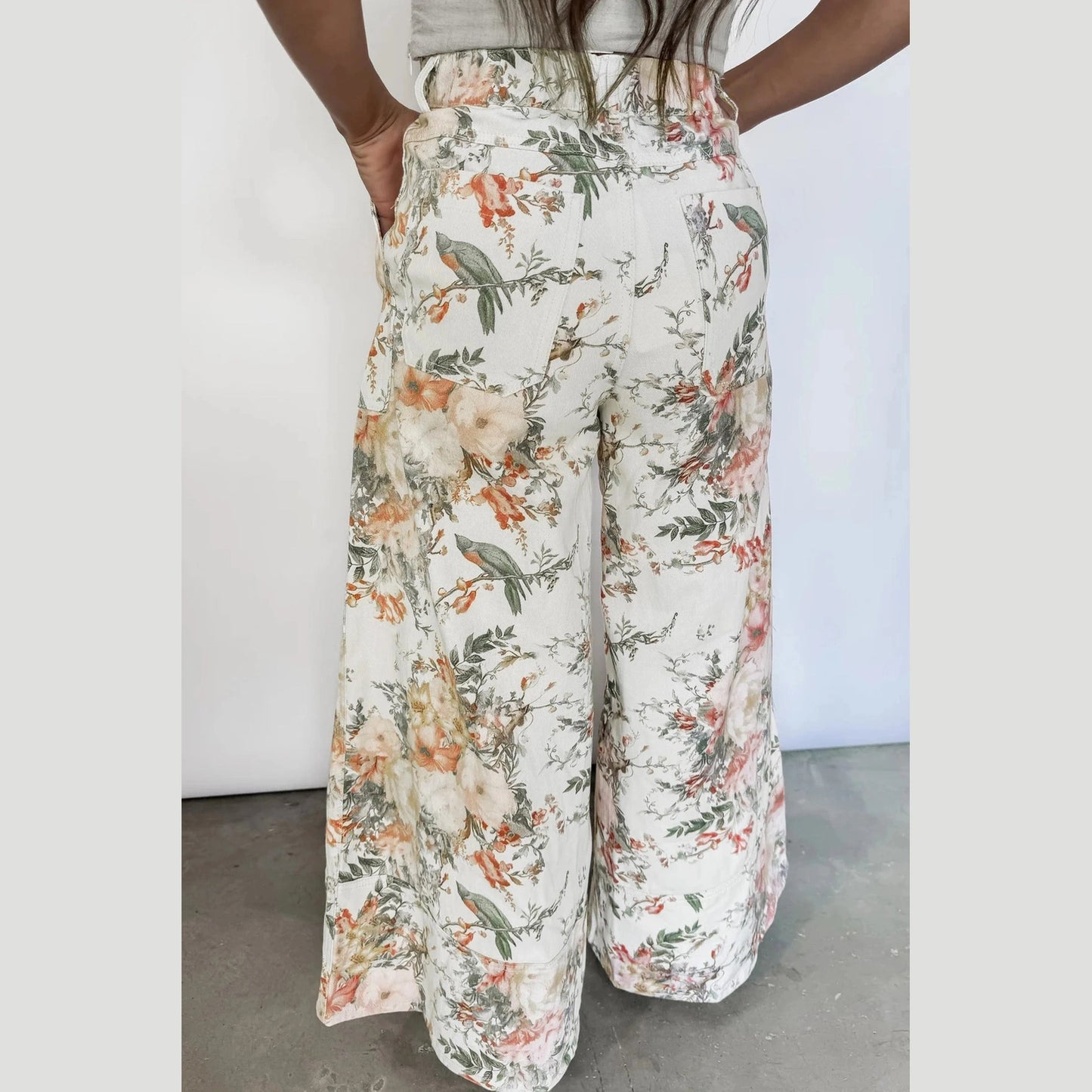 Joni Beige Vintage Style Floral Print High Waist Wide Leg Jeans