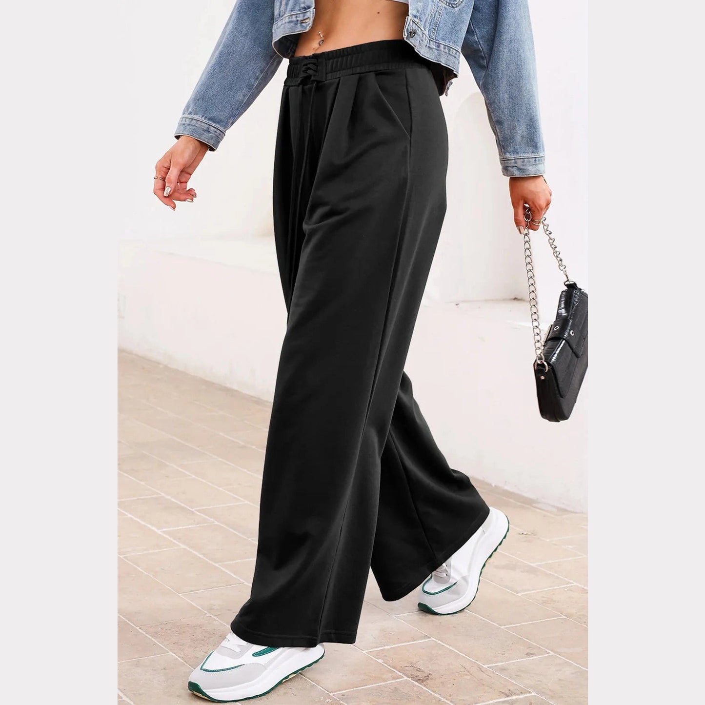 Laken Black Tied Elastic High Waist Pleated Detail Solid Sweatpants
