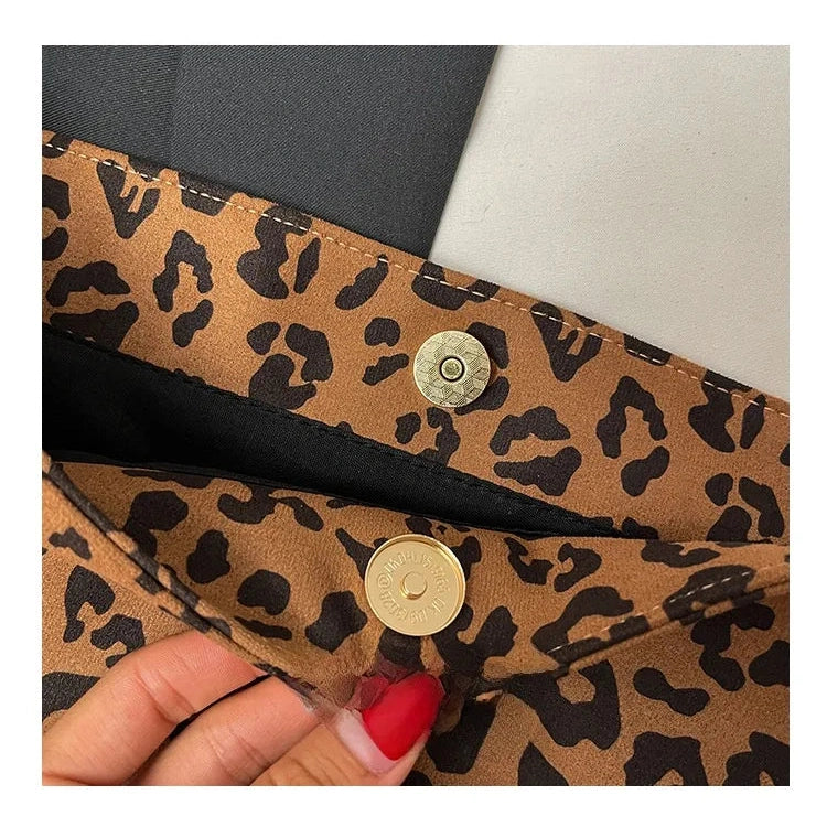 The Statement Tote Bag That Roars