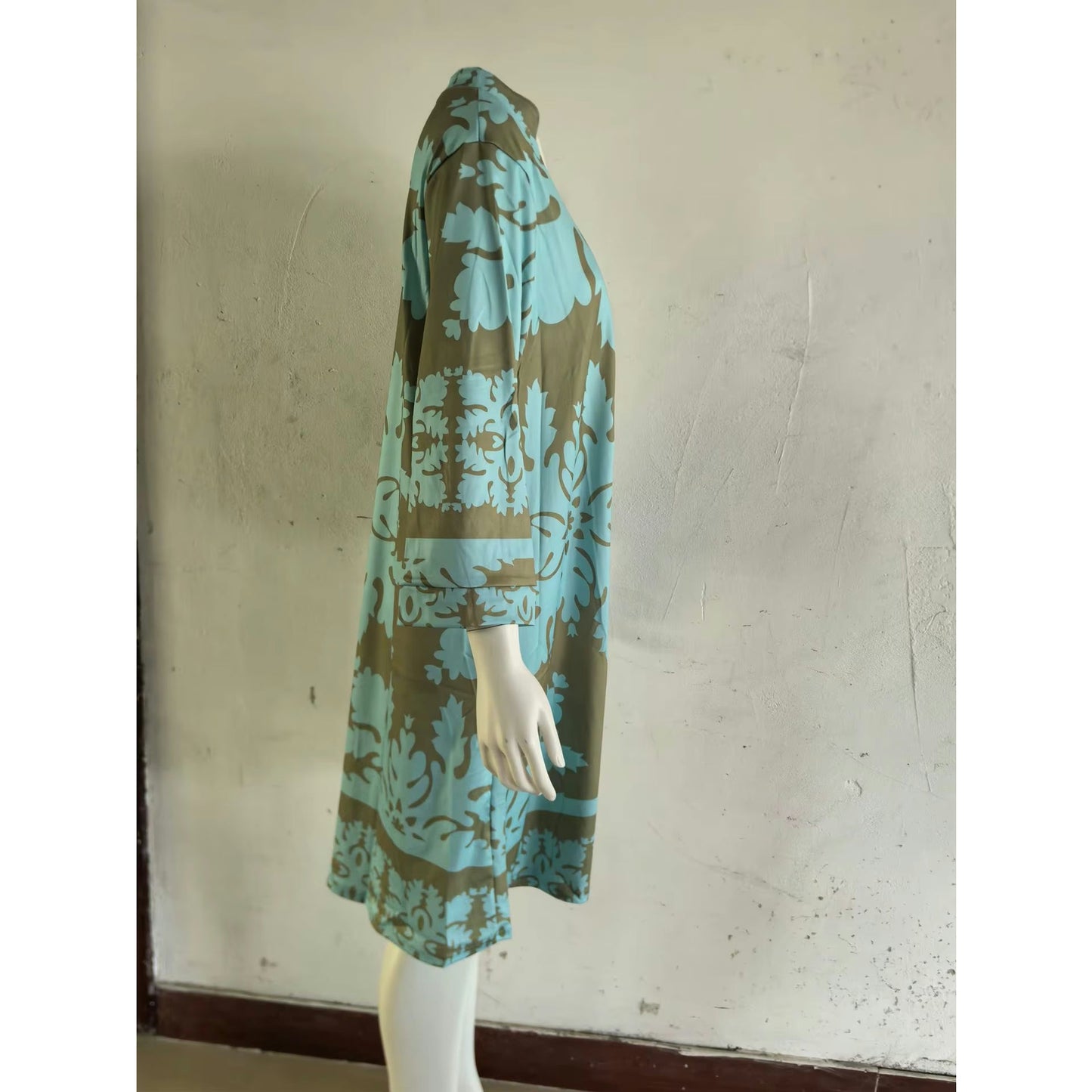 Madelyn Green Floral Dress With V Neck And 3/4 Length Sleeve