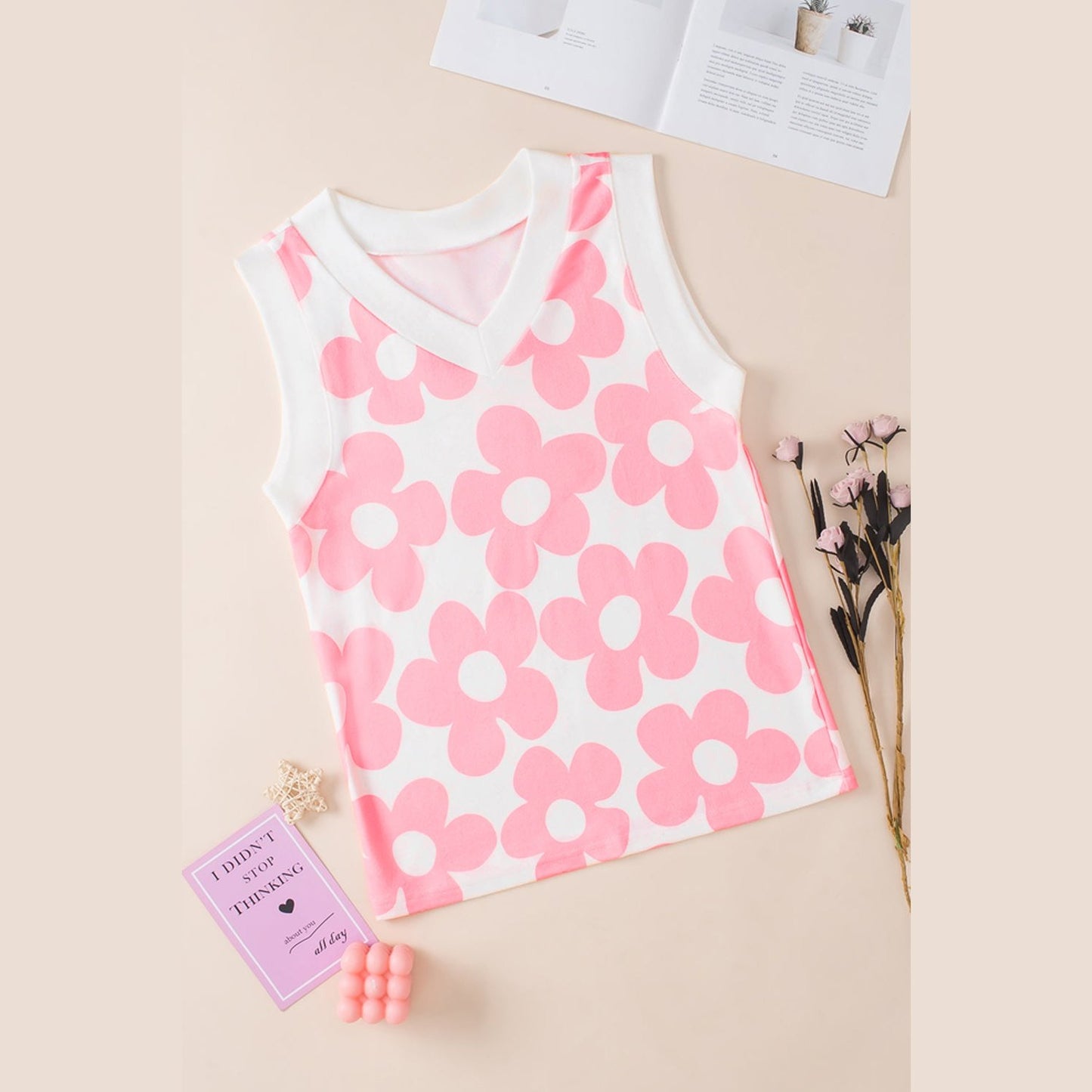 Marinda Pink Cute Flower Knitted V Neck Tank Top