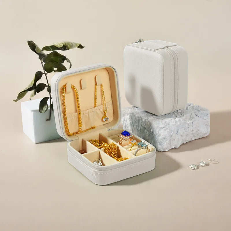 Portable Jewelry Organizer  - 7 Colors