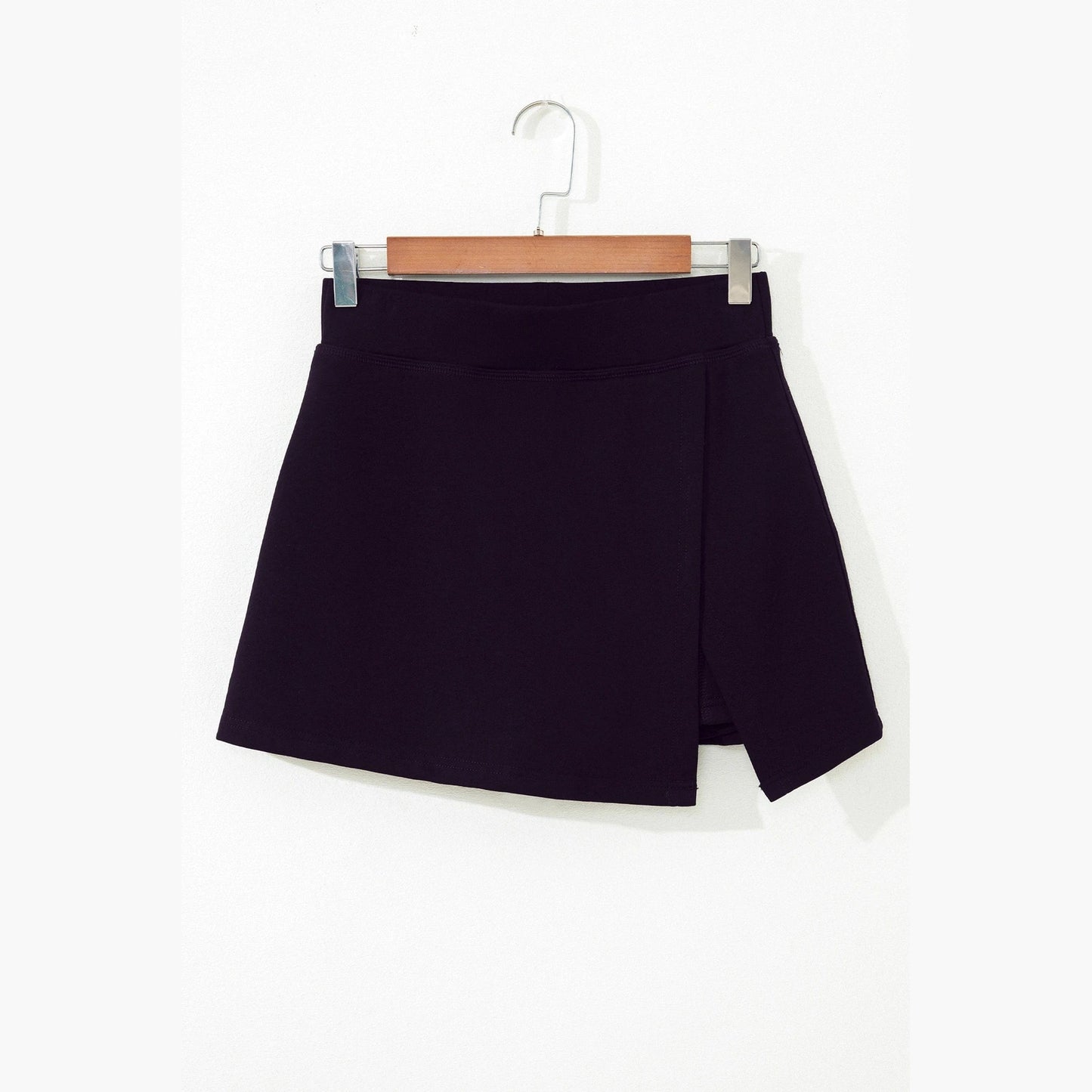Orna Black Solid Color Wrapped Side Slit Skort