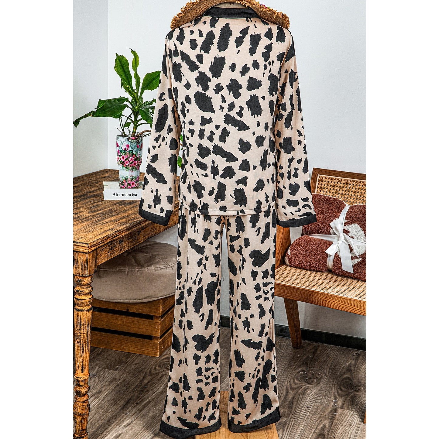 Sadee Khaki Cheetah Contrast Trim Loose Fit Two Piece Sleepwear