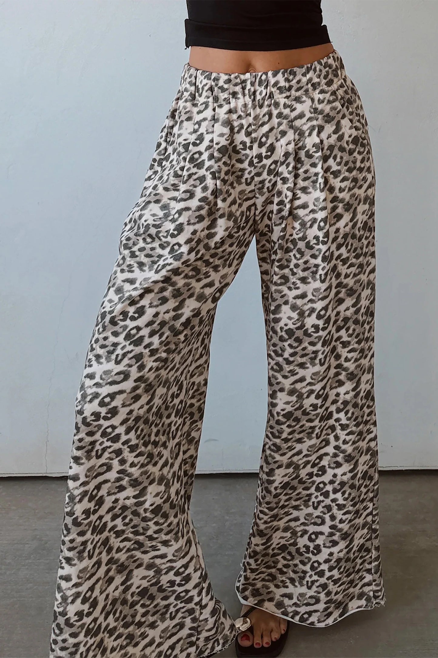 Shenaye Leopard Print Wide Leg Full Length Pants