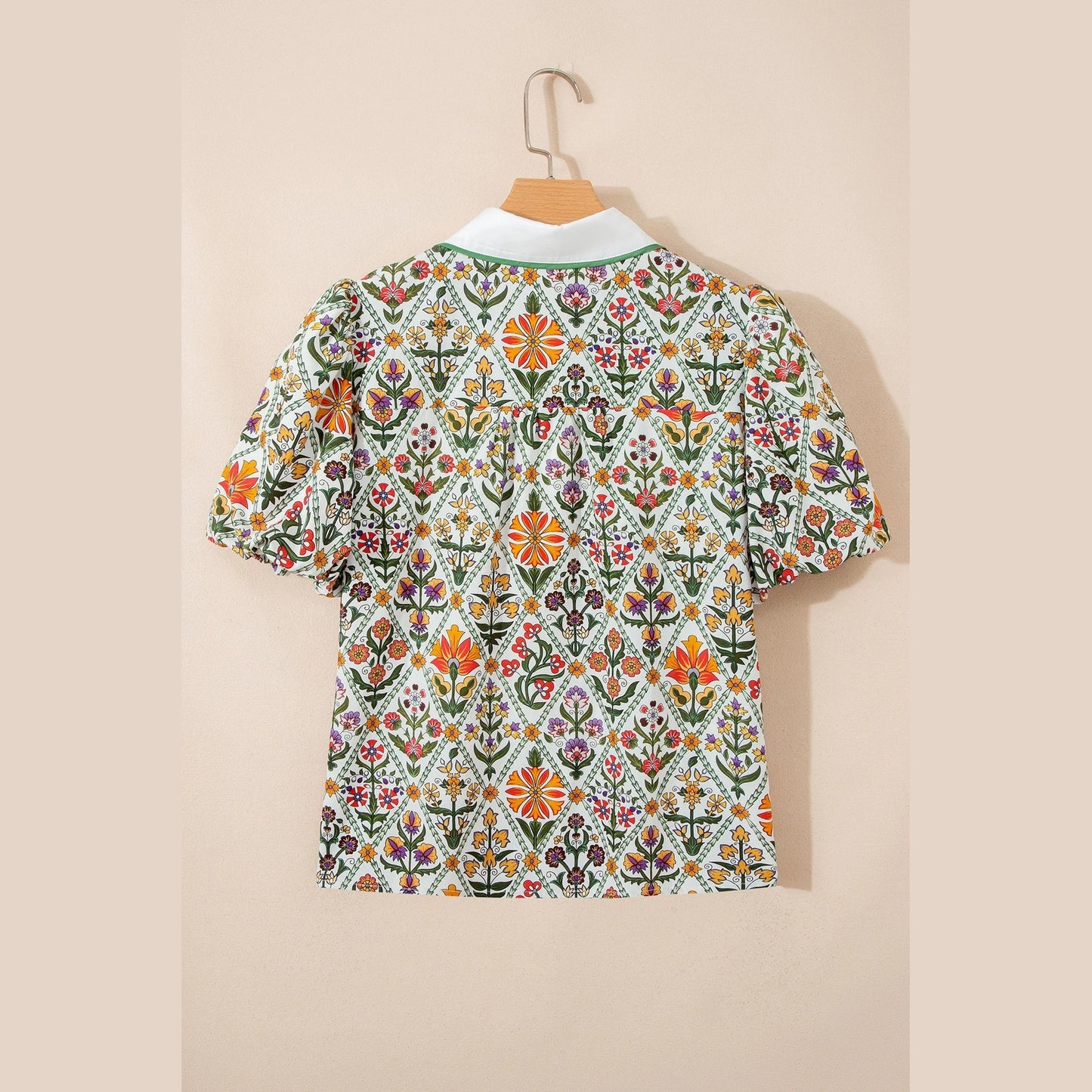 SALE!!!  Tobi Green Short Bubble Sleeve Floral Shirt