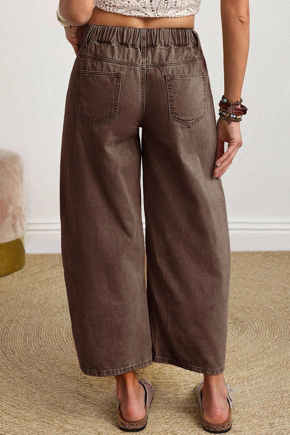 Vada Coffee Square Patch Pocket Ankle-length Barrel Jeans