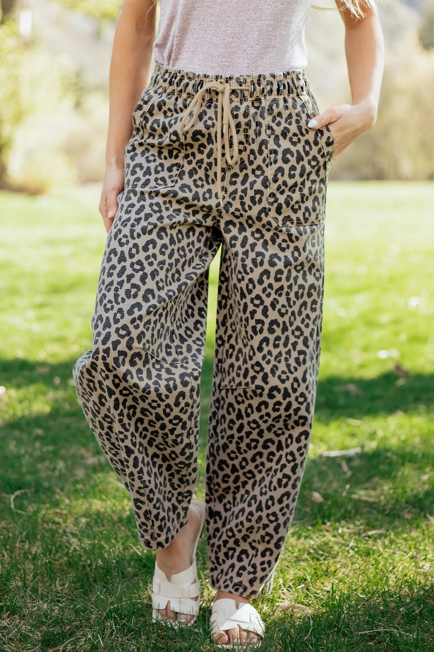 Wileen Khaki Leopard Print Drawstring Elastic Waist Loose Denim Pants with Pockets