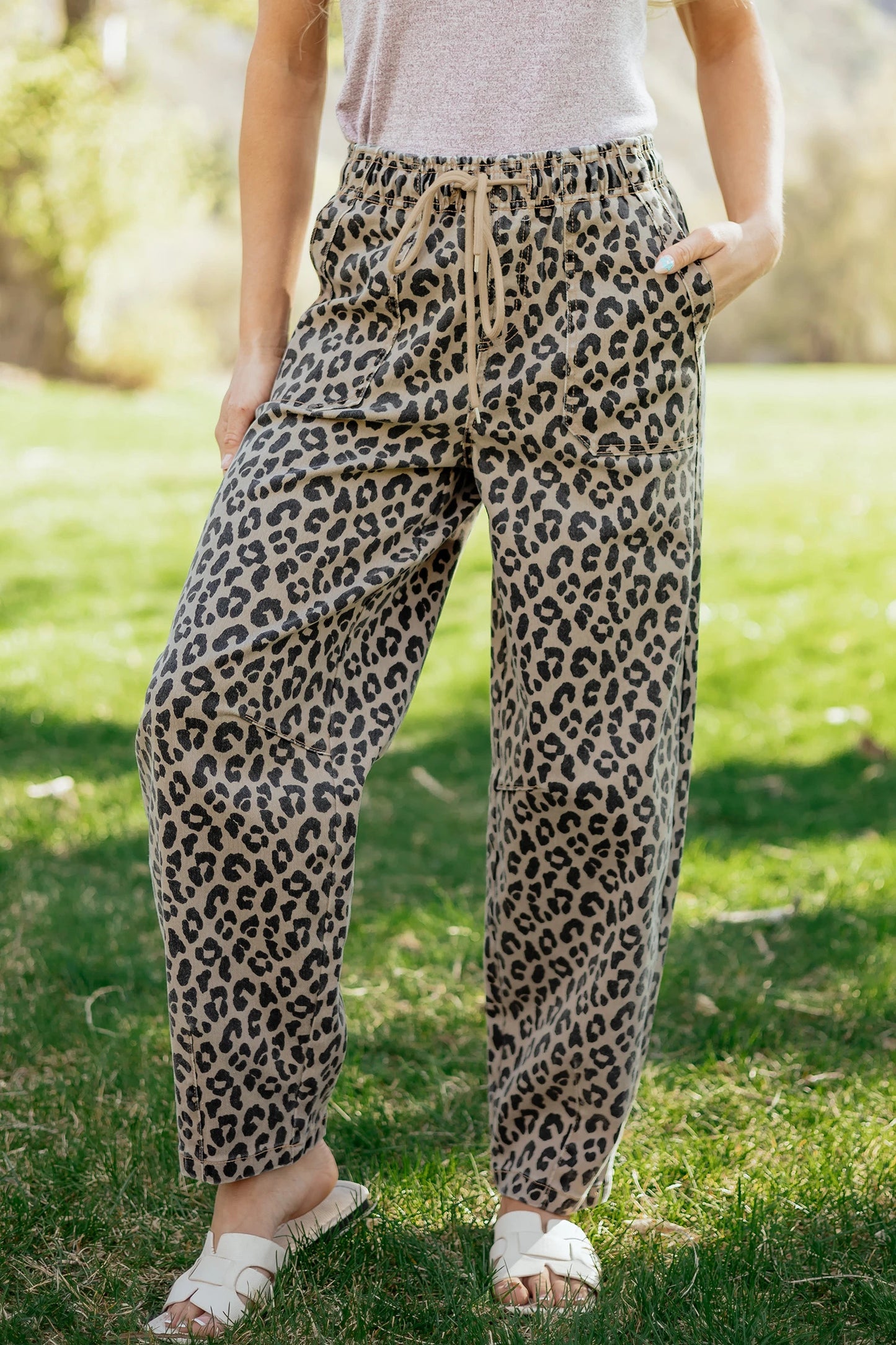 Wileen Khaki Leopard Print Drawstring Elastic Waist Loose Denim Pants with Pockets